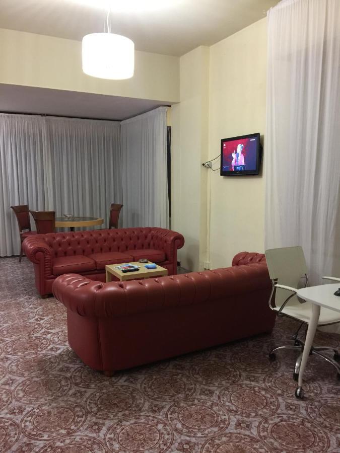 Hotel Attico 基安奇安诺泰尔梅 外观 照片