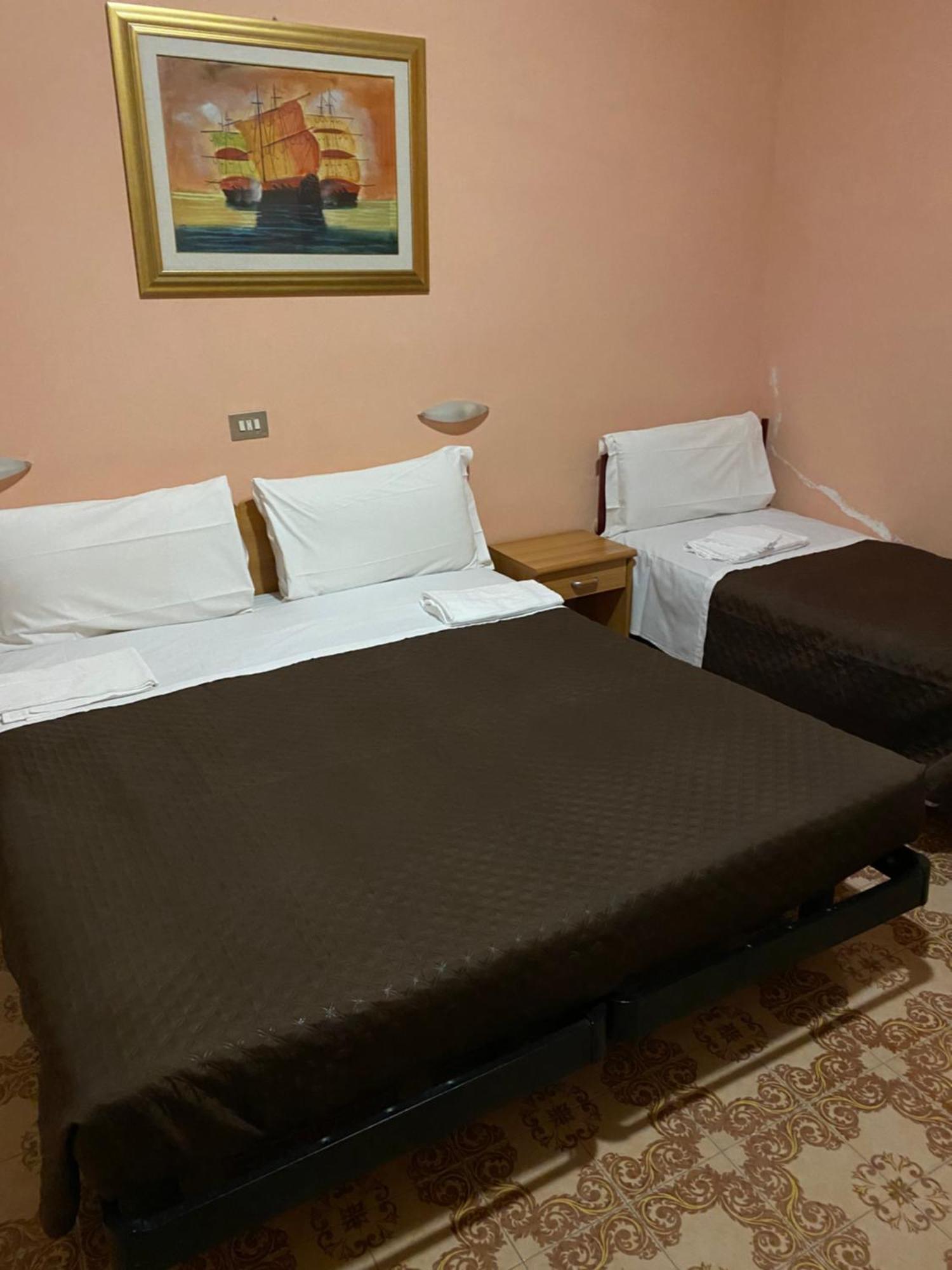 Hotel Attico 基安奇安诺泰尔梅 外观 照片